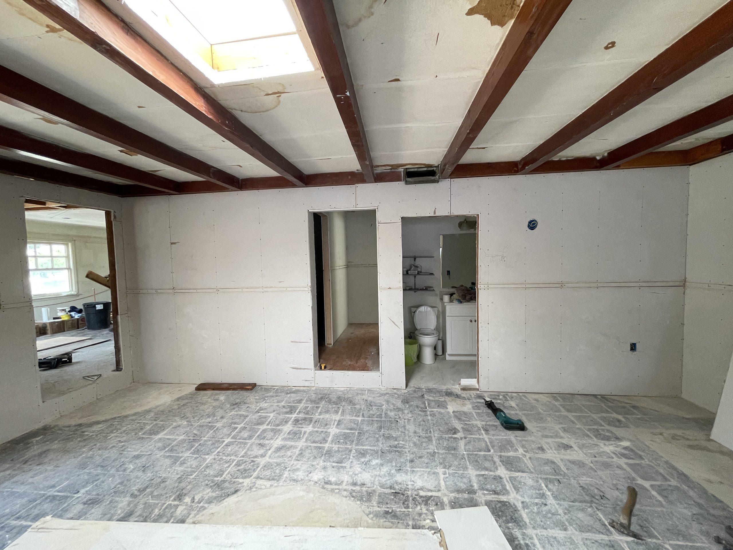 Top 10 Signs Your Home Needs a Complete Remodel